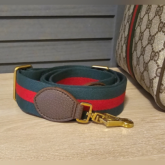 Authentic GUCCI Web Sherry Line Supreme Crossbody Bag - Picture 7 of 11